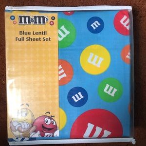 M&M sheet set
